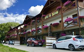 Ski & Sun Wellness Apartments
