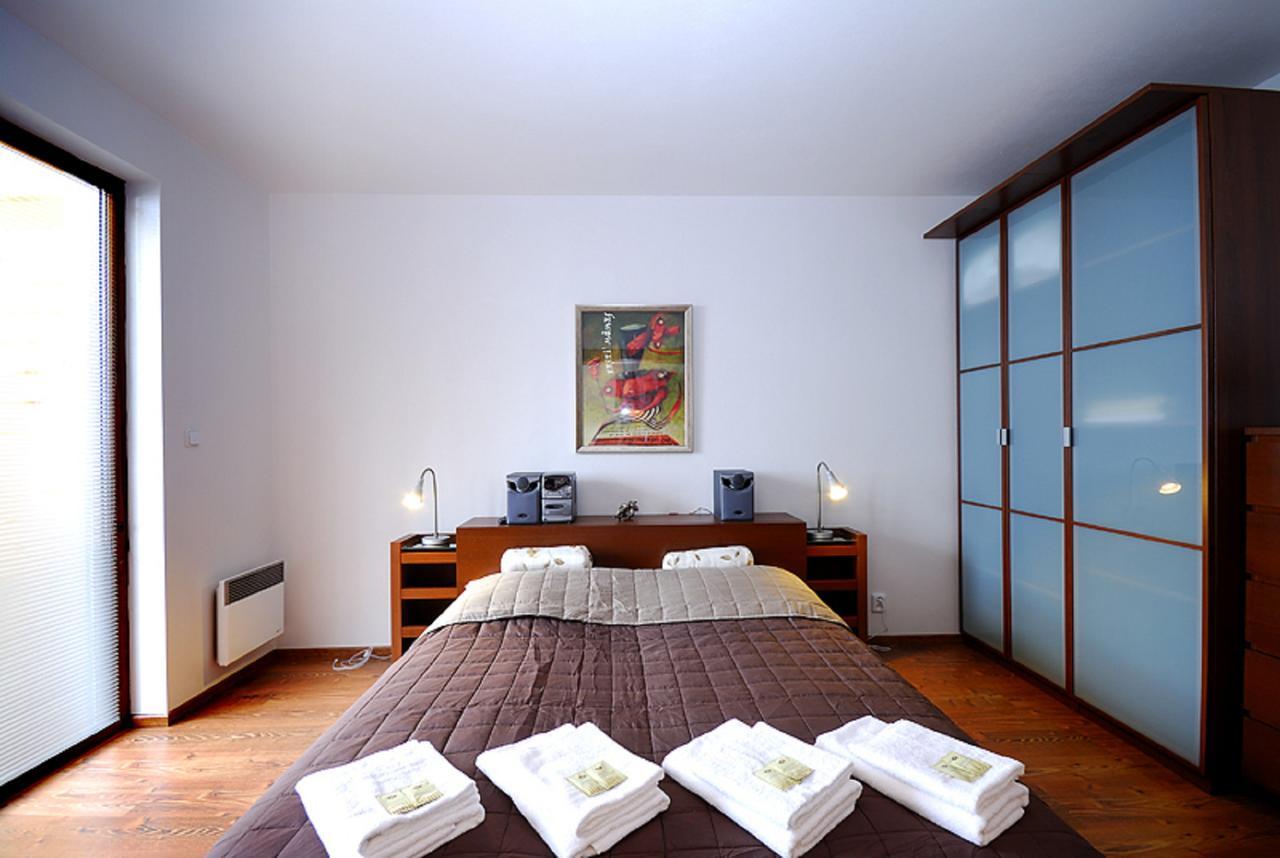 Ski & Sun Wellness Apartments Lipótszentmiklós Kültér fotó